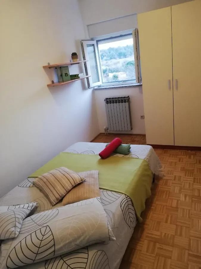 Apartment Piranesi With A Parking Space Pula