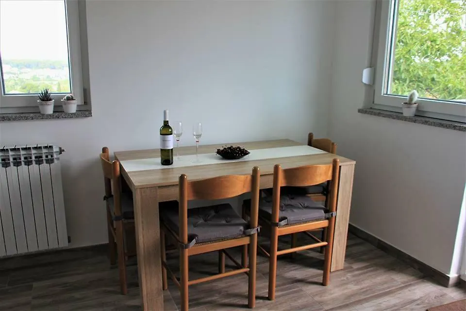 Apartment Piranesi With A Parking Space Pula Hırvatistan