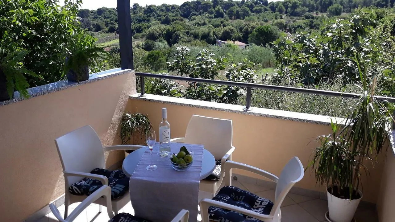 Apartment Piranesi With A Parking Space Pula Croatie
