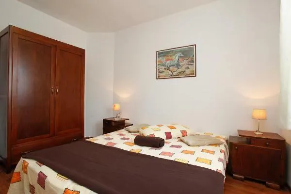 Apartment Piranesi With A Parking Space Pula Croatie